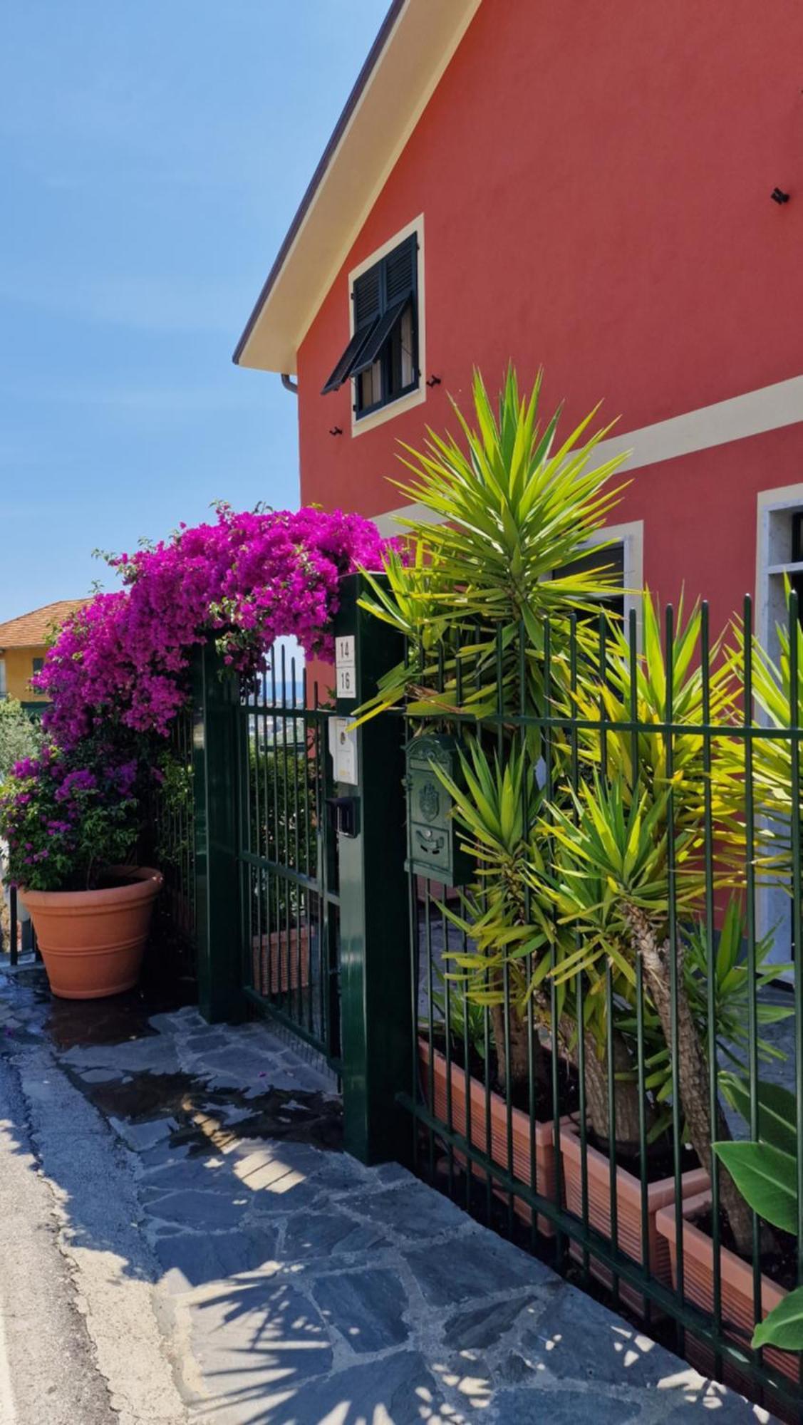 Villa Delle Rose Киавари Екстериор снимка